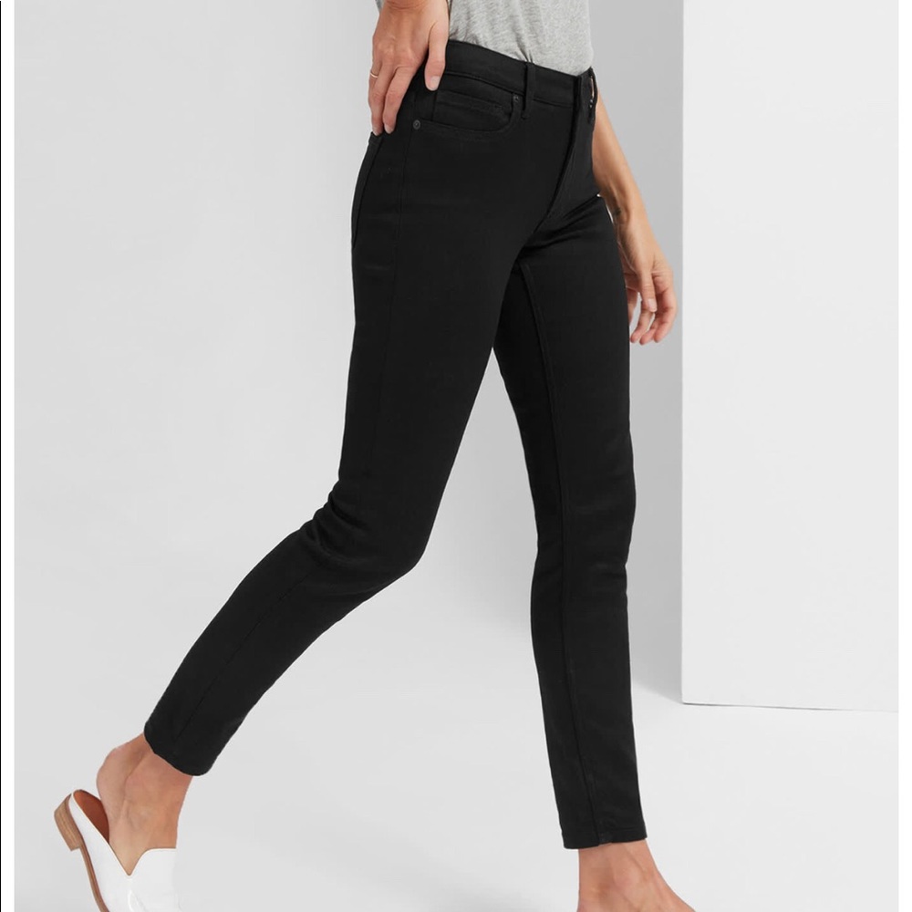 BARELY WORN Everlane Black Jeans size 27